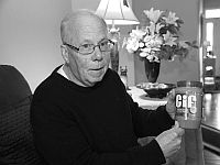 От коронавируса умер создатель формата изображений GIF Стивен Уилхайт