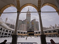 На хадж в Мекку пустят миллион паломников