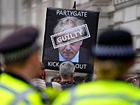 Борису Джонсону пришлось выплатить штраф за нарушение локдауна