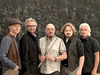 Лидер мирового прогрессивного и фолк-рока группа Jethro Tull прилетела в Израиль