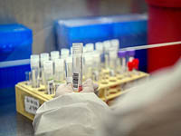 В Израиле выявлены первые случаи заражения новым штаммом коронавируса BA2.12.1