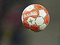 Грубая ошибка вратаря привела к поражению