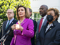 Конгресс США одобрил пакет помощи Украине на сумму около $40 млрд