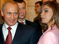 Великобритания ввела санкции против Кабаевой и бывшей жены Путина
