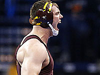 Bellator 281. Логан Сторли победил Майкла Пейджа и стал временным чемпионом.