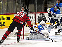 Чемпионат мира по хоккею. Сборные Латвии и Казахстана проиграли