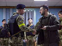 Зеленский посетил Харьков и вручил награды бойцам ВСУ