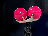 Художественная гимнастика. Ади Кац завоевала золотую и серебряную медали в Португалии