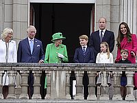 Королева Елизавета поблагодарила подданных за поздравления