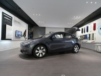 Началась поставка в Израиль электромобилей Tesla Y