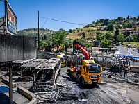 СМИ: поджог автобусов в Цфате мог быть совершен бандой из Туба-Зангария