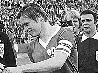 Умер бывший капитан сборной ГДР, олимпийский чемпион и участник исторической победы