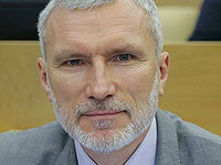 Депутат-патриот Журавлев упал с мотоцикла BMW в центре Москвы