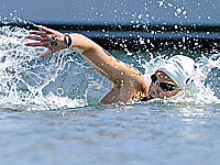 Чемпионат мира. Заплыв на 10 км. Победила голландка. Израильтянка на 19-м месте