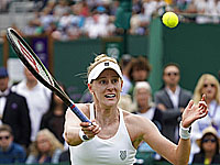 Уимблдон. Риске, Кербер, Саккари вышли в третий круг