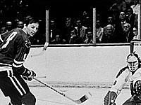 Умер двукратный обладатель Кубка Стэнли