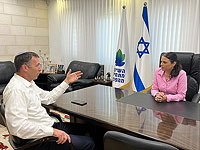 Матан Каана сообщил Айелет Шакед, что 