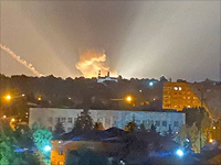 Мощные взрывы в Снежном, вероятно взорвался российский склад боеприпасов