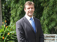 Посол Великобритании в Иране пояснил, почему заявления об аресте его заместителя ложны