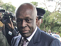 Скончался бывший президент Анголы Жозе Эдуарду душ Сантуш