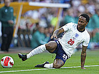 Рахим Стерлинг объявил об уходе из