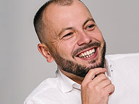 Ярослав Сумишевский с программой 