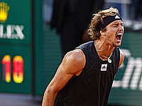 Полуфинал Открытого чемпионата Франции. Александр Зверев получил травму