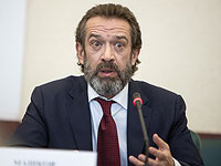 Эмбарго на золото и актеры Машков и Безруков: ЕС расширяет санкции в адрес России