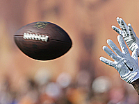 На 51-м году жизни умер известный футболист, победитель Супербоула