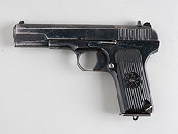 В Москве покончил с собой генерал ФСБ, заявлявший, что Украиной правят 