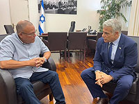 Премьер-министр Лапид побеседовал с главой 
