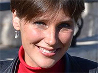 Пресс-секретарь канцеляриии премьер-министра на русском языке объявила об уходе с должности