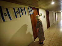 Два отчета к 9 Ава: 33% израильтян склонны ненавидеть русскоязычных репатриантов, проявления агрессии в их адрес в соцсетях выросли в 3,7 раза