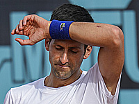 Из-за не сделанных прививок Новака Джоковича не пускают в Канаду. Он не сыграет в Монреале