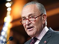 Лидер большинства в Сенате США демократ Чак Шумер