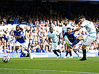 Травма Годфри. Гол Жоржиньо.