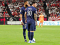 Месси забил два мяча. ПСЖ разгромил 