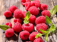 Малиновый секрет: почему в каждом доме есть эта ягода