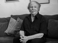 Умер известный детский писатель и переводчик Ури Орлев