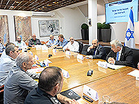 Глава правительства провел совещание, посвященное готовности Израиля к крупным пожарам