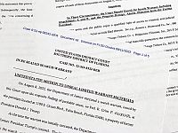 Washington Post: в имении Трампа во Флориде сотрудники ФБР искали