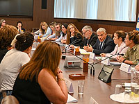 Лапид встретился с иностранными журналистами. 