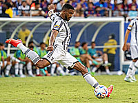 Великолепный гол Влаховича. Милик забил первый гол за 