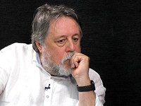 В России объявлен в розыск режиссер Виталий Манский