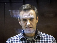 Алексей Навальный сообщил, что администрация колонии лишила его 