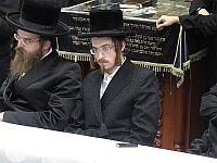 Вдова лидера садигурских хасидов обвинила младшего сына в незаконном присвоении полномочий отца