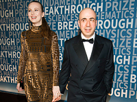 Миллиардер Юрий Мильнер заявил об отказе от российского гражданства