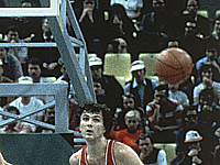 Умер легендарный баскетболист