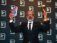 Букер 2022 года вручен писателю из Шри-Ланки Шехану Курунатилаке