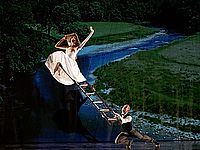 Знаменитый Театр Momix представит в Израиле волшебный балет ALICE